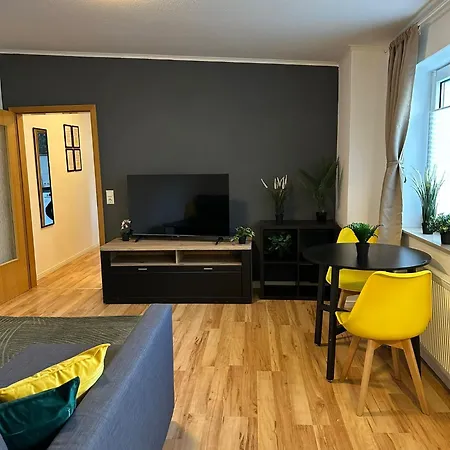 Apartment Zentral Gelegene Erdgeschoss-wohnungen Mit Bequemer Erreichbarkeit *