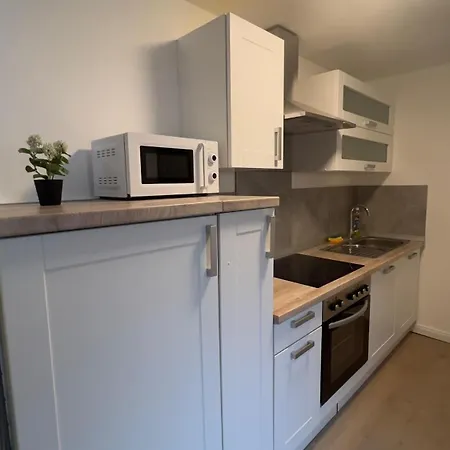 Zentral Gelegene Erdgeschoss-wohnungen Mit Bequemer Erreichbarkeit Neumünster