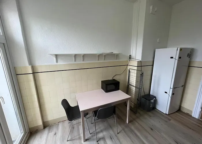 Appartement Zentral Gelegene Erdgeschoss-wohnungen Mit Bequemer Erreichbarkeit Neumünster