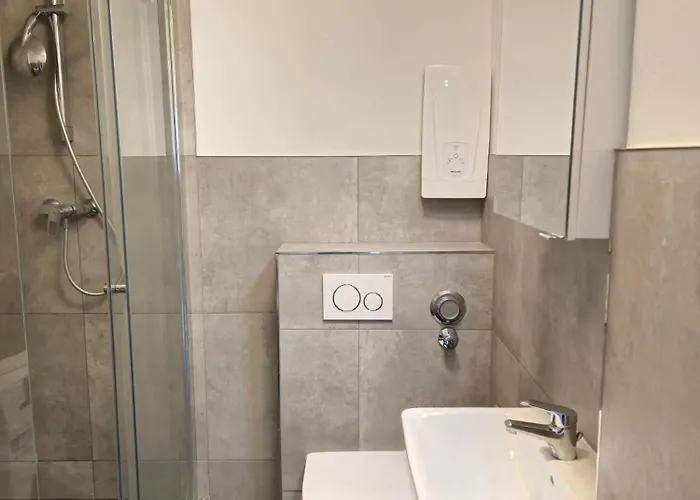 Zentral Gelegene Erdgeschoss-wohnungen Mit Bequemer Erreichbarkeit Neumünster